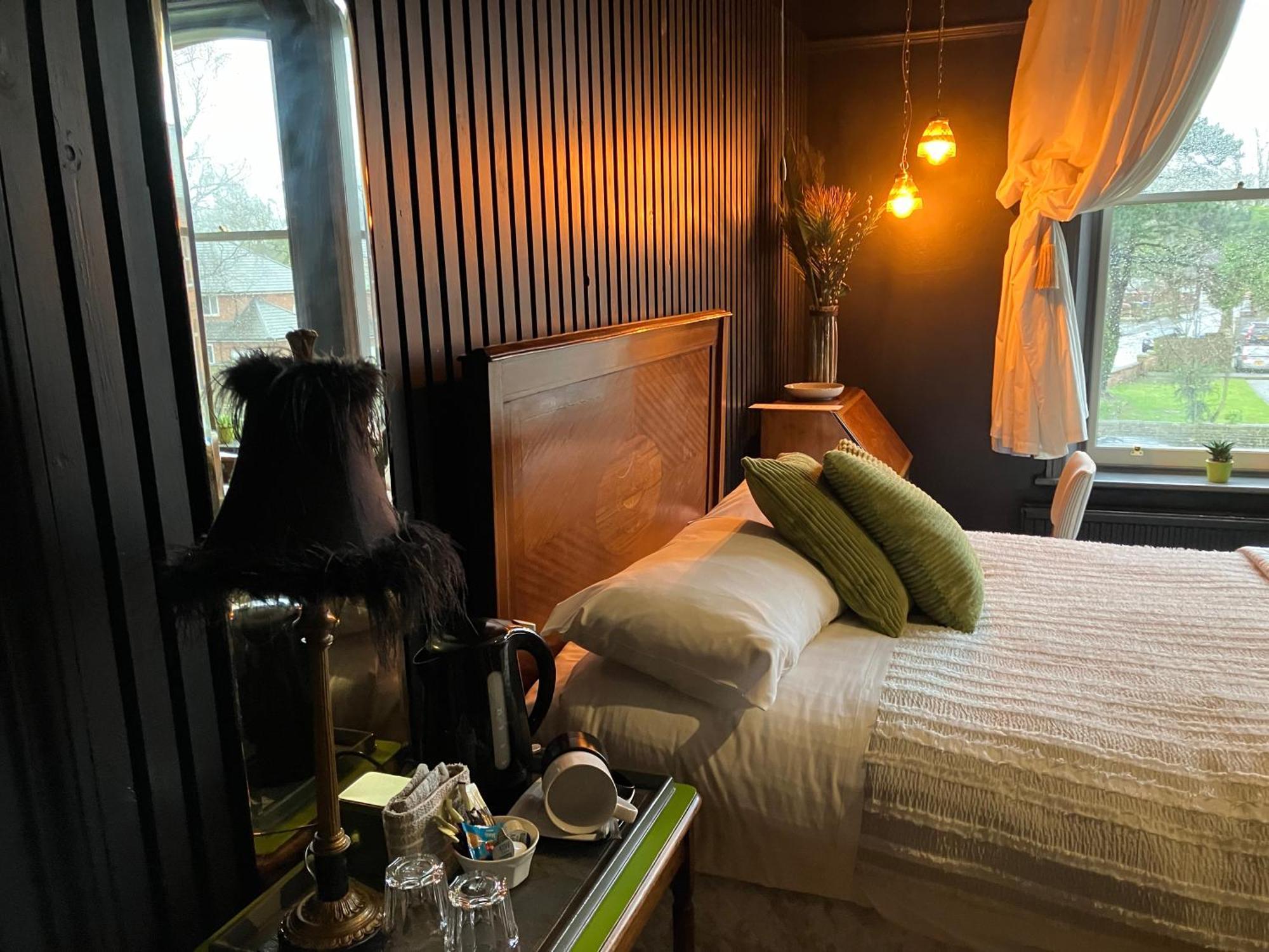 Cornerstones Guest House Sale Kültér fotó