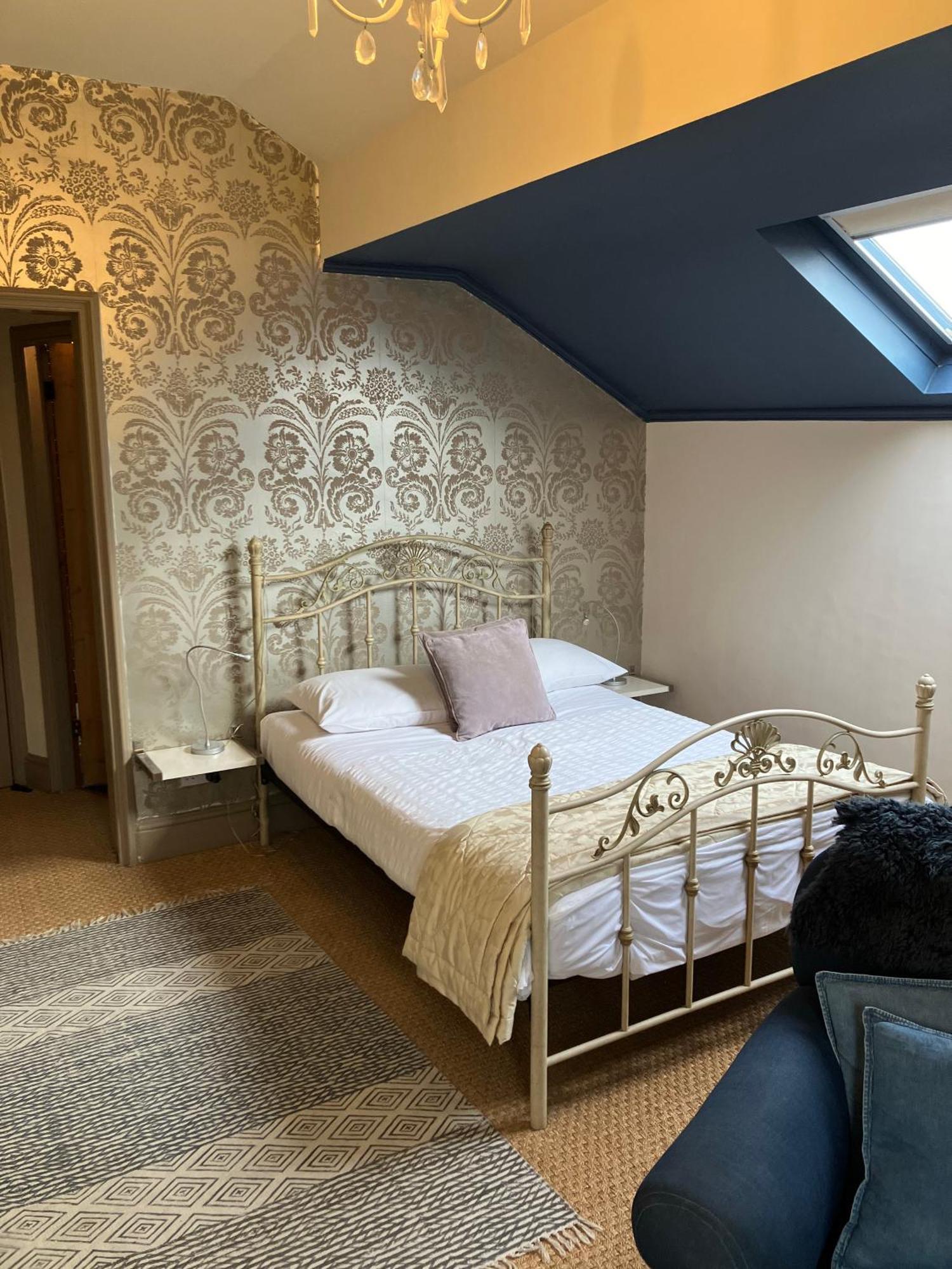 Cornerstones Guest House Sale Kültér fotó