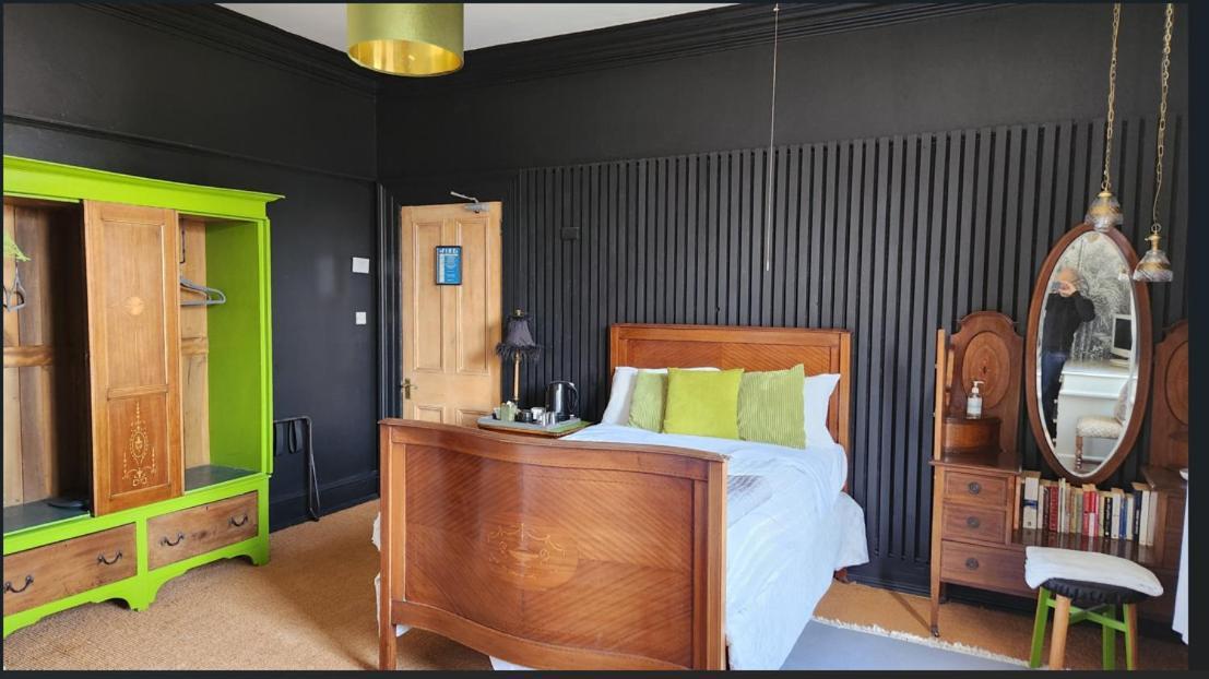 Cornerstones Guest House Sale Kültér fotó