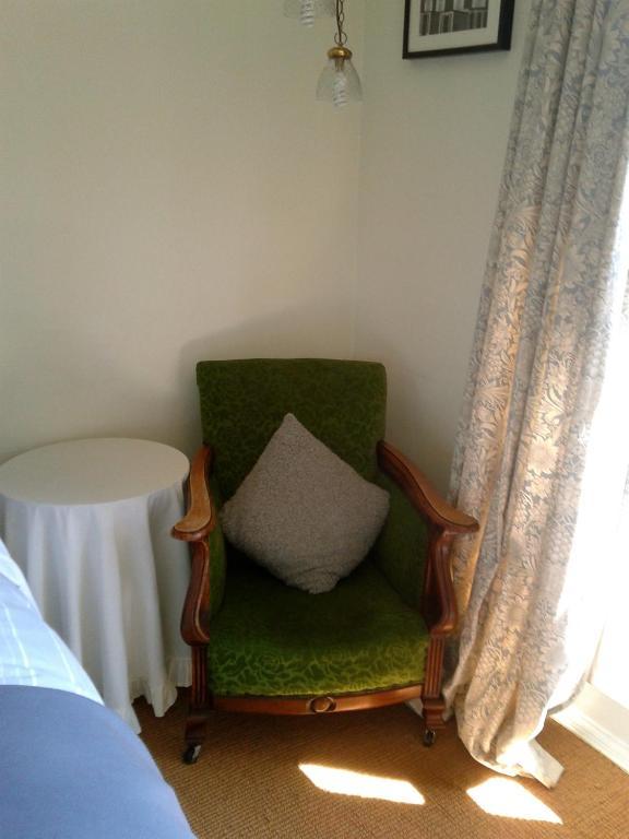Cornerstones Guest House Sale Szoba fotó